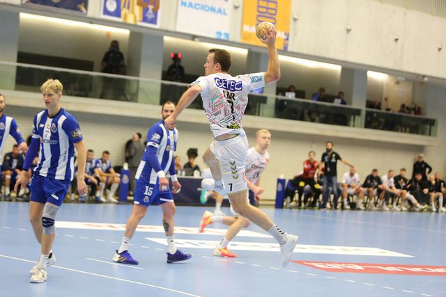 FC Porto perde em casa contra o Magdeburgo na Liga dos Campeões