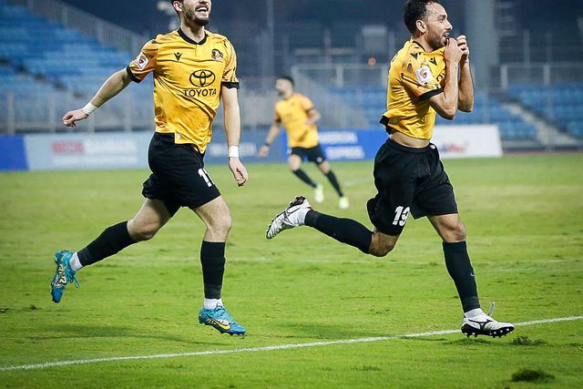 Nandinho goleia e segue em frente na Taça do Rei do Bahrein