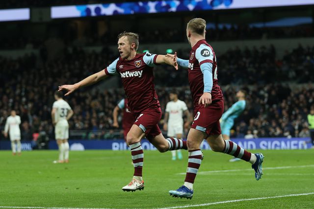 Tottenham perde dérbi com West Ham e agrava crise