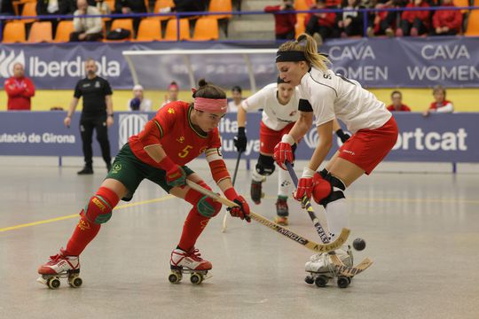 Portugal goleia Suíça e qualifica-se para as ‘meias’ do Europeu feminino