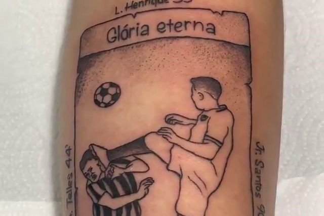 Ver para crer: adepto do Botafogo tatua 'patada' de Gregore na final da Libertadores