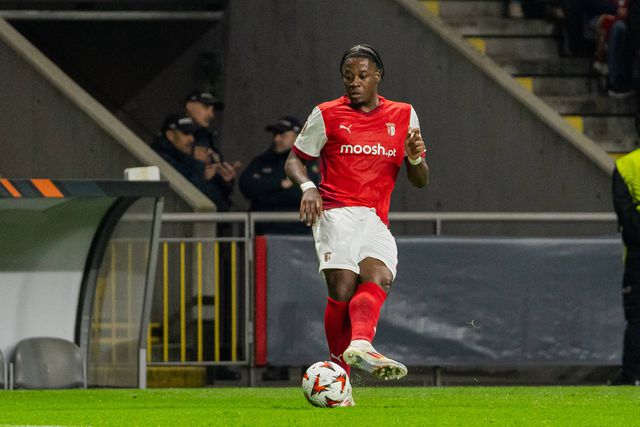 SC Braga: erros de Bright Arrey-Mbi custam pontos e... lugar no onze