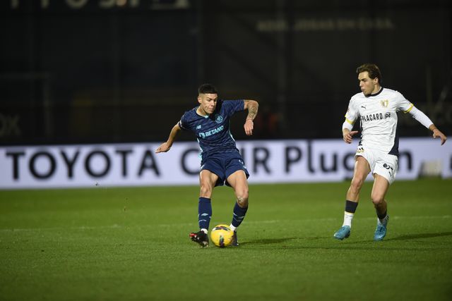 FC Porto tropeça em Famalicão e falha assalto à liderança