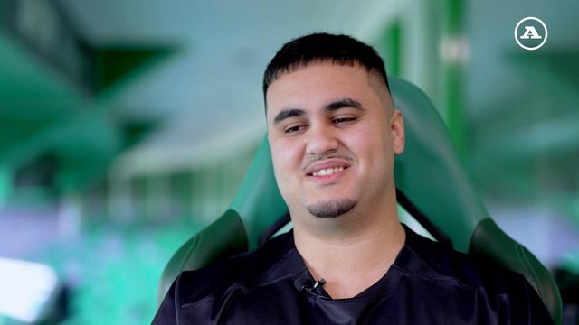 «Só podia entrar aos 6 anos, mas como me chamava Peyroteo...»