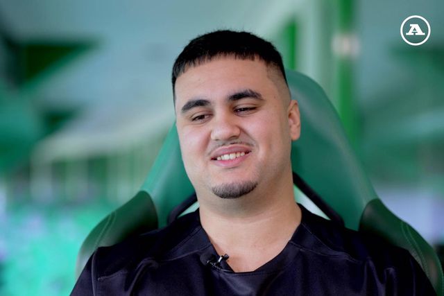 «Só podia entrar aos 6 anos, mas como me chamava Peyroteo...»