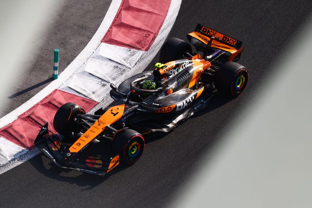 Lando Norris conquista última 'pole' do ano