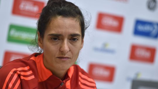 Benfica imparável mas com críticas de Filipa Patão