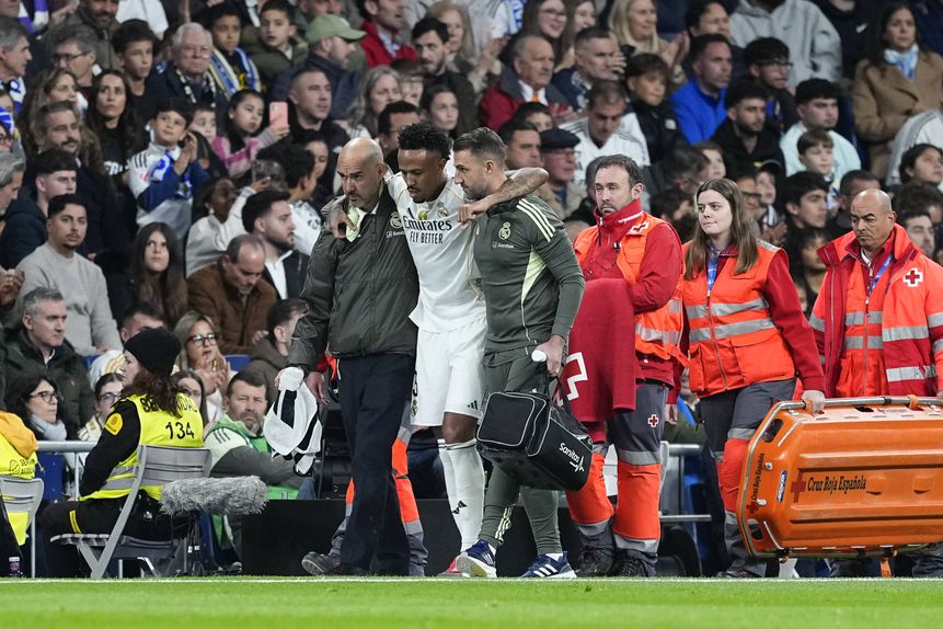 Militão saiu lesionado no duelo com o Celta Vigo