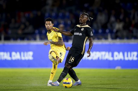 Alverca-Nacional: nulo (em tudo) ao intervalo