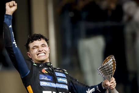 A alegria do novo campeão do Mundo, Lando Norris - Foto: IMAGO