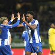 Samu e William Gomes assinaram os golos azuis e brancos - Foto: Rogério Ferreira/Kapta+