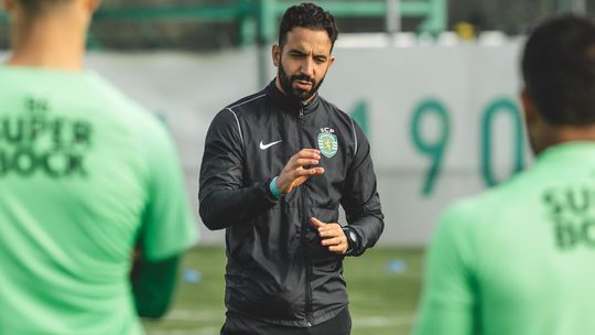 Pedro Gonçalves no centro: onze do Sporting para o Tondela