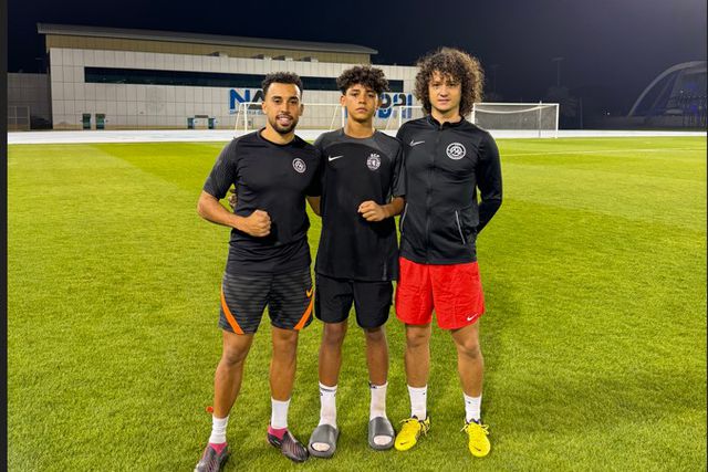 Mesmo de férias, no Dubai, Cristianinho treina livres