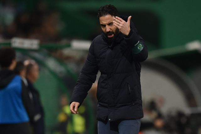 Amorim dá novidades sobre Coates e Rafael Pontelo