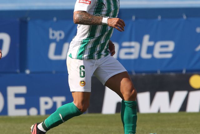 Rio Ave: Guga pode rumar à China