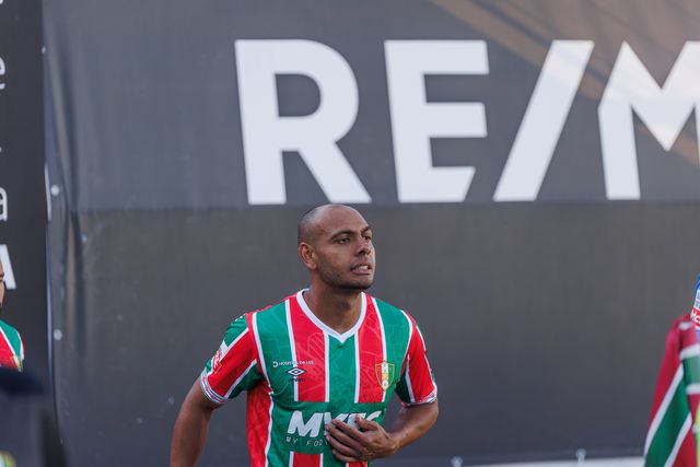 Estrela da Amadora: Mansur regressou ante o Vizela e tem o onze na mira