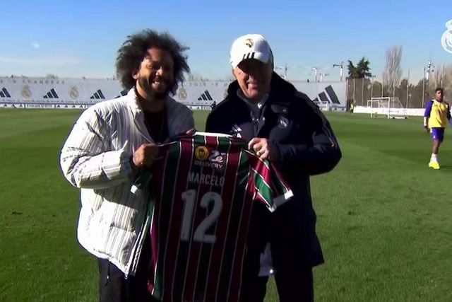 Marcelo oferece prenda especial a Ancelotti