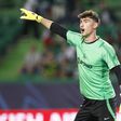 Sporting quer renovar com Franco Israel