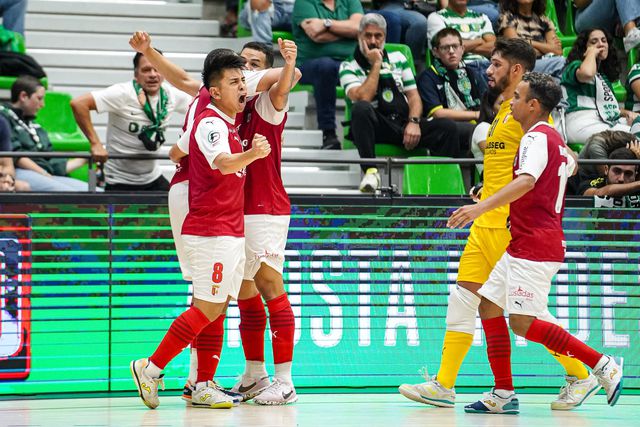 SC Braga bate Sporting e assume liderança