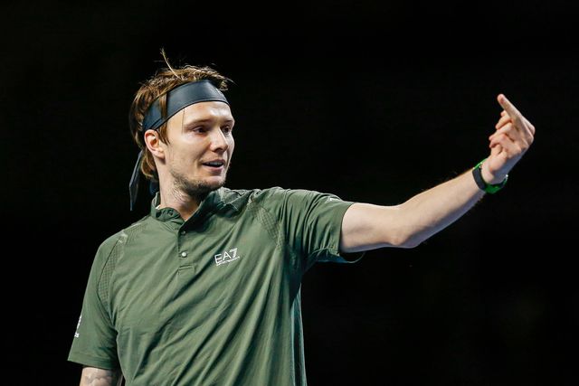 Como o 'Panda Kung Fu' explica o doping de Sinner e Swiatek