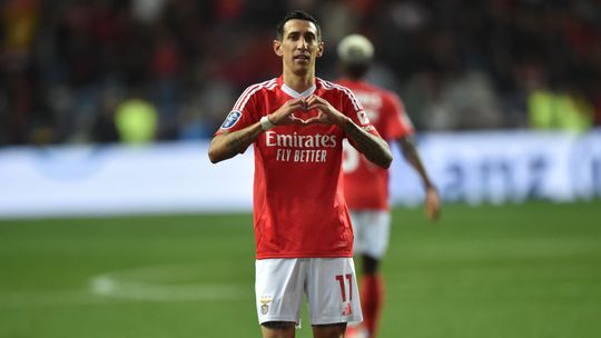 Mulher de Di María rendida à exibição frente ao SC Braga: «37 anos?»