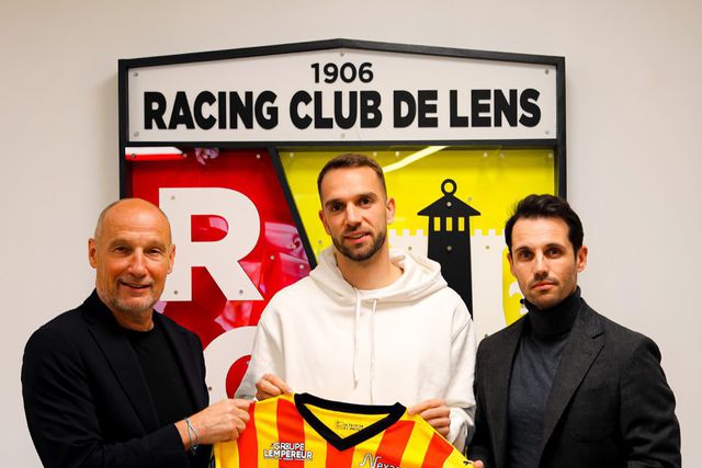 Mercado: empréstimo de Pau López ao Lens durou... um dia