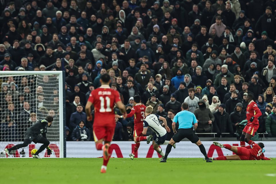 Angústia por Bentancur não impediu vitória do Tottenham frente ao Liverpool