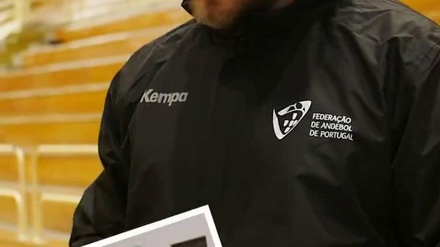 Um caçador, a Pochontas e Iturriza a tocar piano: Portugal pronto para o Mundial!