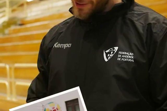 Um caçador, a Pochontas e Iturriza a tocar piano: Portugal pronto para o Mundial!