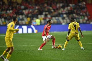 VÍDEO: Di María abre o marcador em Leiria