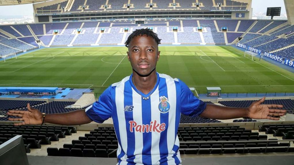 Alfa Baldé deixou o FC Porto e assinou contrato com o Radnicki, da Sérvia