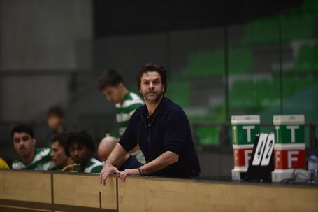 Edo Bosch, treinador da equipa do Sporting de hóquei em patins) foto Miguel Nunes)