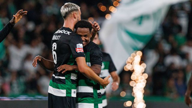 Debast não joga desde 22 de outubro, Geny Catamo esteve ao serviço da seleção de Moçambique - Foto: IMAGO