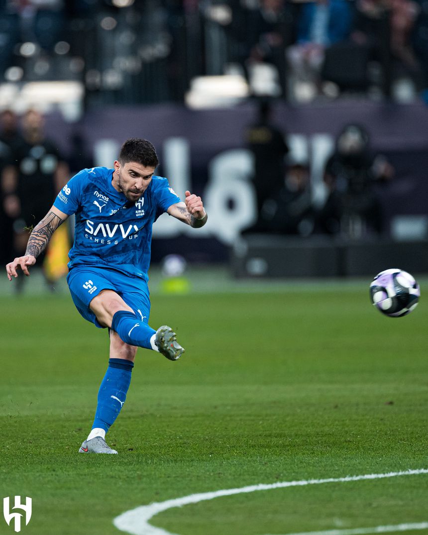 O gesto técnico de Rúben Neves - Foto: Al Hilal