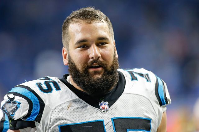 Matt Kalil nos Carolina Panthers