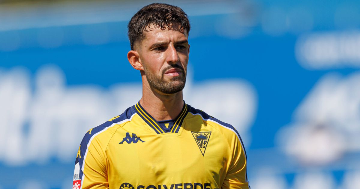 Estoril: Alejandro Marqués na mira de clube brasileiro