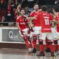 Benfica vence Sporting e apura-se na Champions