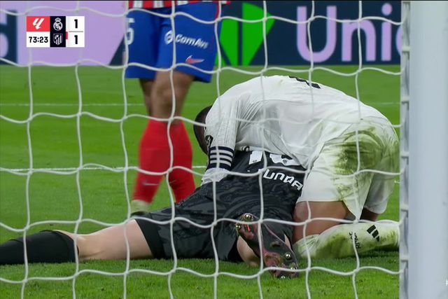 Equilíbrio, emoção e golos dos 'super-heróis': o dérbi de Madrid não desiludiu