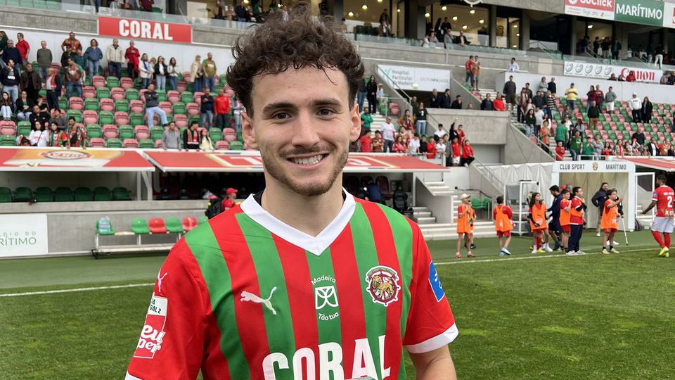 Liga 2: insulares quebraram dois enguiços
