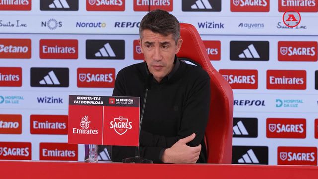 «Jogadores não merecem sofrer estes golos pelo trabalho que fazem»