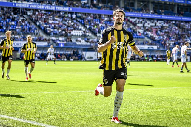 Marco van Ginkel encontra-se em negociações avançadas com o Boavista