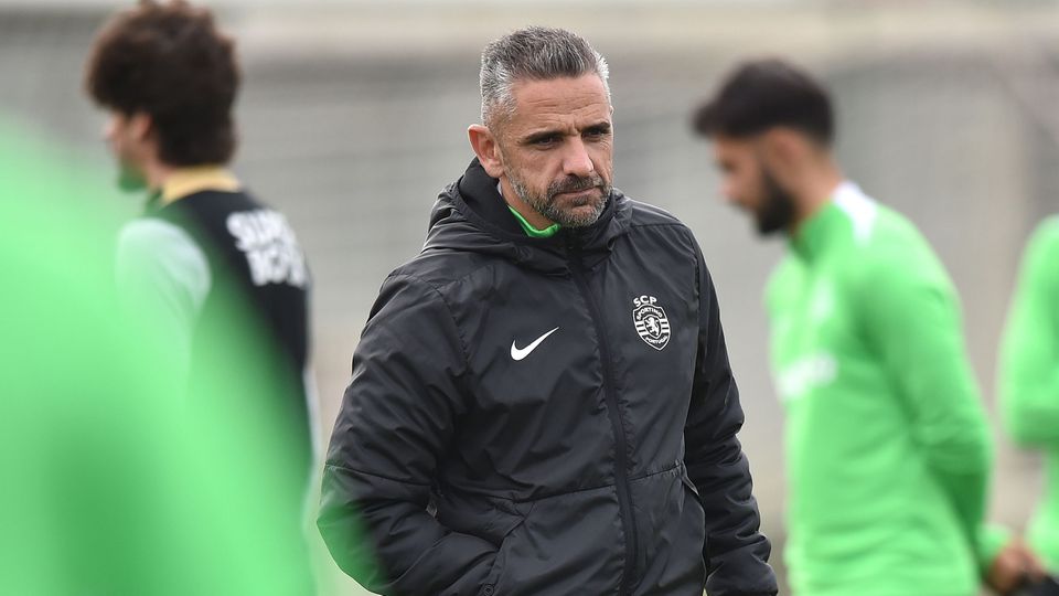 Rui Borges durante um treino na Academia em Alcochete