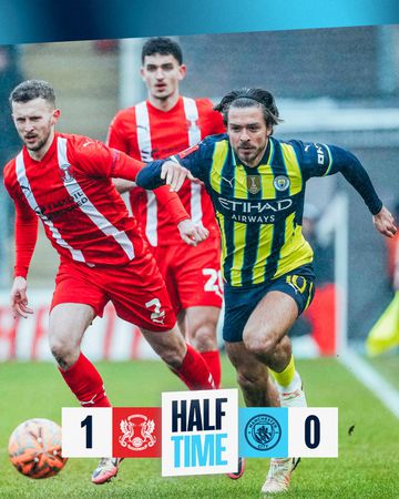 Manchester City sofre contra equipa da 3.ª divisão mas continua na Taça