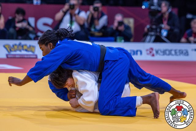Taís Pina não conseguiu chegar a pódio na capital francesa     fotografia Gabriela Sabau/IJF