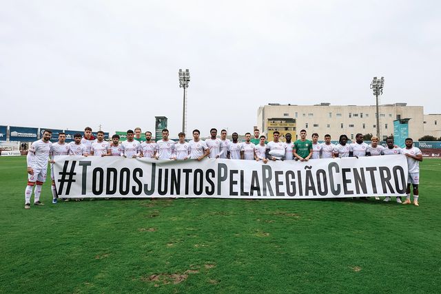 UD Leiria entra em campo com nomes de localidades afetadas pela depressão Kristin - Foto: UD Leiria