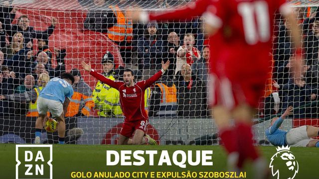 Cherki marca de trás do meio-campo... mas golo é anulado e Szoboszlai é expulso