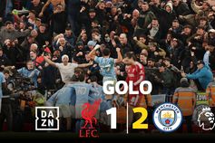 Não marcava em Anfield? Aí está o primeiro golo de Haaland na casa do Liverpool