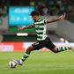 Suárez remata à baliza no jogo do Sporting contra o FC Porto - Foto: Catarina Morais/Kapta+