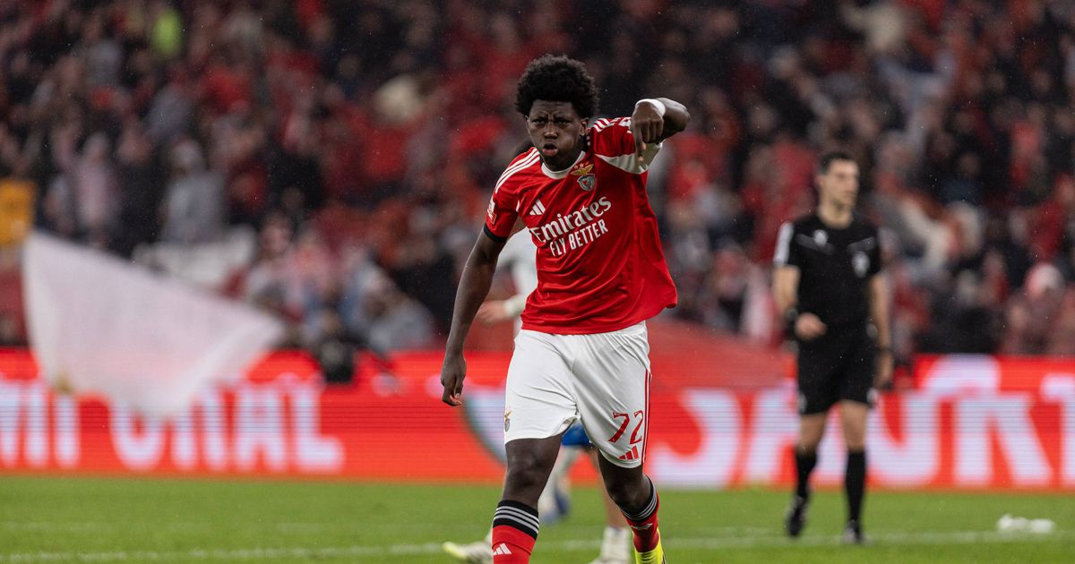 Quem senão o miúdo a manter a águia na corrida? (crónica)