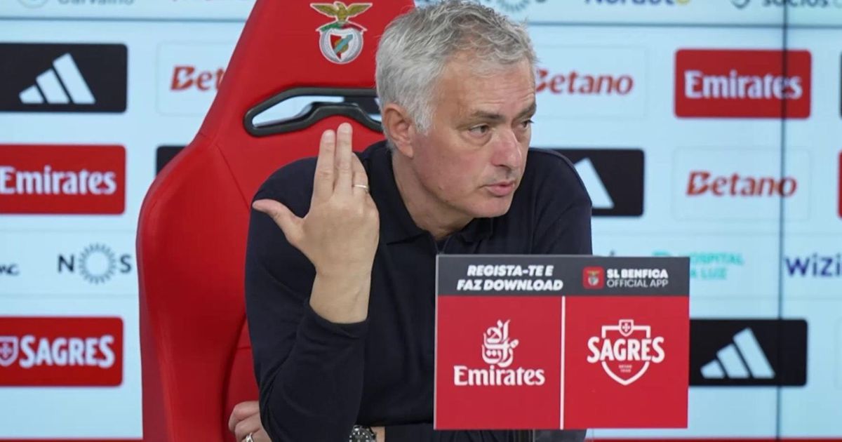 Mourinho: «O Anísio tem golo, é abençoado»